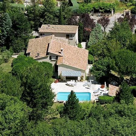 Liodrey Les Pins Feriehus Céreste