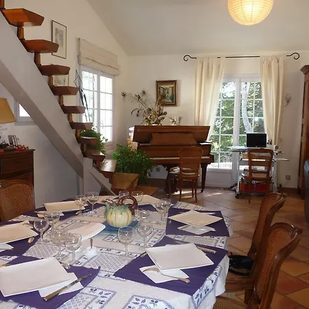 Liodrey Les Pins Feriehus *